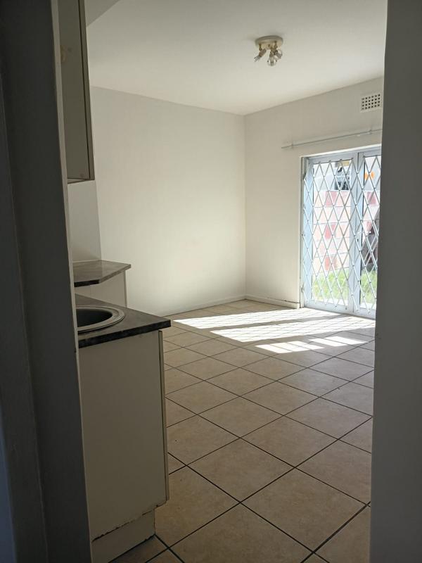 To Let 1 Bedroom Property for Rent in Plumstead Western Cape